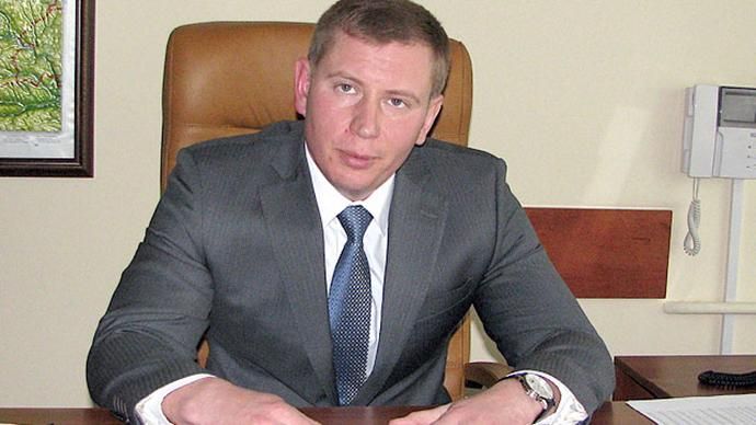 Как сотрудник МВД ездит на фейковых номерных знаках: резонансное расследование Как сотрудник МВД ездит на фейковых номерных знаках: резонансное расследование