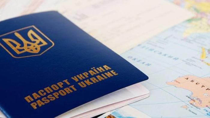 Украинцы без виз смогут ездить в 100 стран мира: назвали дату