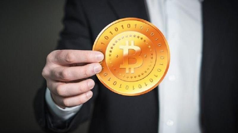 У Кличко просят Верховную Раду разрешить криптовалюты У Кличко просят Верховную Раду разрешить криптовалюты