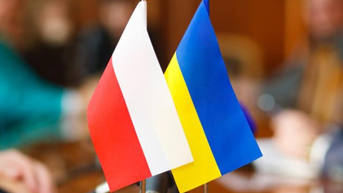 У Польщі розповіли, яку частку складають мігранти з України  