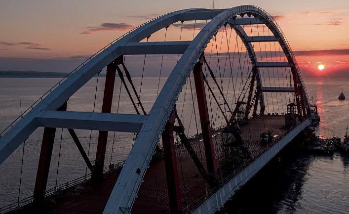 Посол США зробила різку заяву щодо будівництва Росією моста в окупований Крим