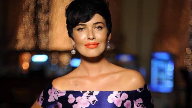 У Даши Астафьевой в Киеве похитили элитное авто У Даши Астафьевой в Киеве похитили элитное авто