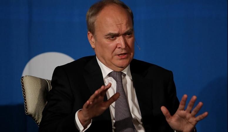 Российского посла не пустили в здание консульства в Сан-Франциско Российского посла не пустили в здание консульства в Сан-Франциско