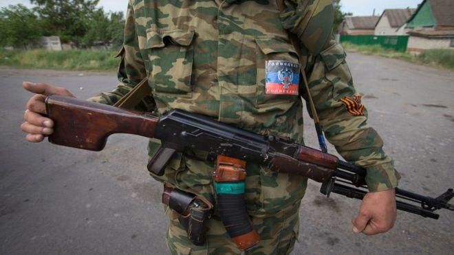 Бойовику "ЛДНР" з Росії, який особисто катував військовополонених, загрожує 15 років ув'язнення Бойовику "ЛДНР" з Росії, який особисто катував військовополонених, загрожує 15 років ув'язнення