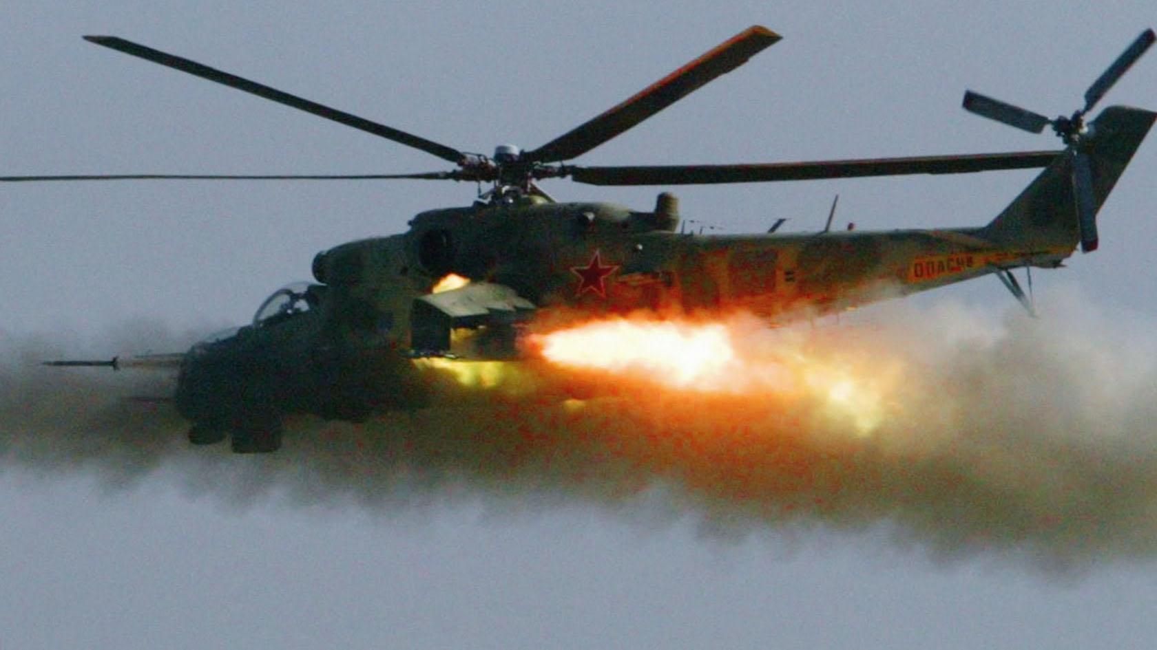 В сети показали видео падения российского вертолета Ми-24 в Сирии