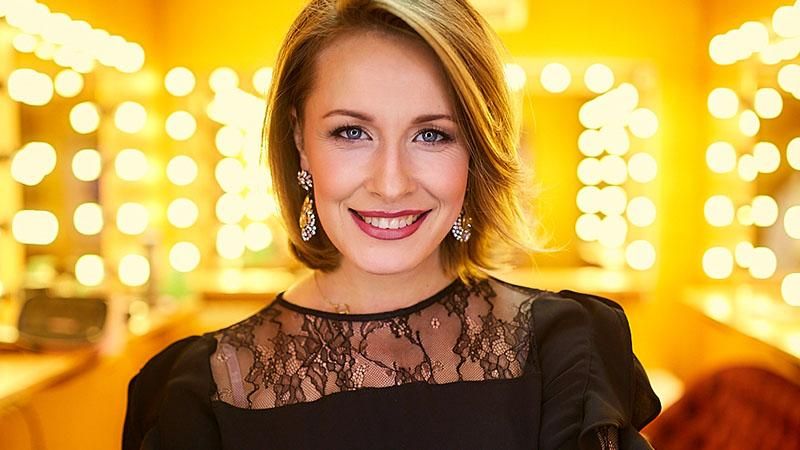 Звезда "95 квартала" Елена Кравец разделась ради благотворительности: фото