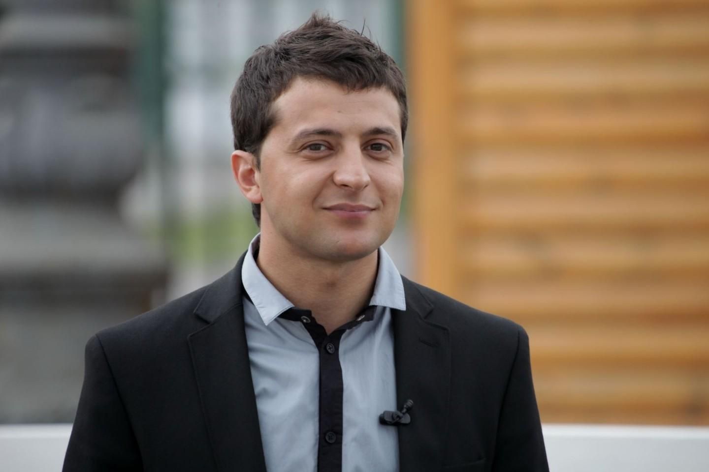 В Україні зареєстрували партію "Слуга народу" В Україні зареєстрували партію "Слуга народу"