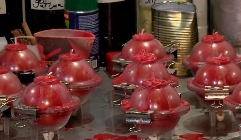 Парафин, аромат, форма: как изготавливают праздничные свечи Парафин, аромат, форма: как изготавливают праздничные свечи