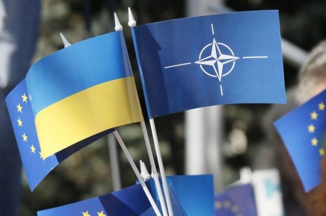 Украина должна сама решить, проводить ей референдум о присоединении к НАТО, – Столтенберг