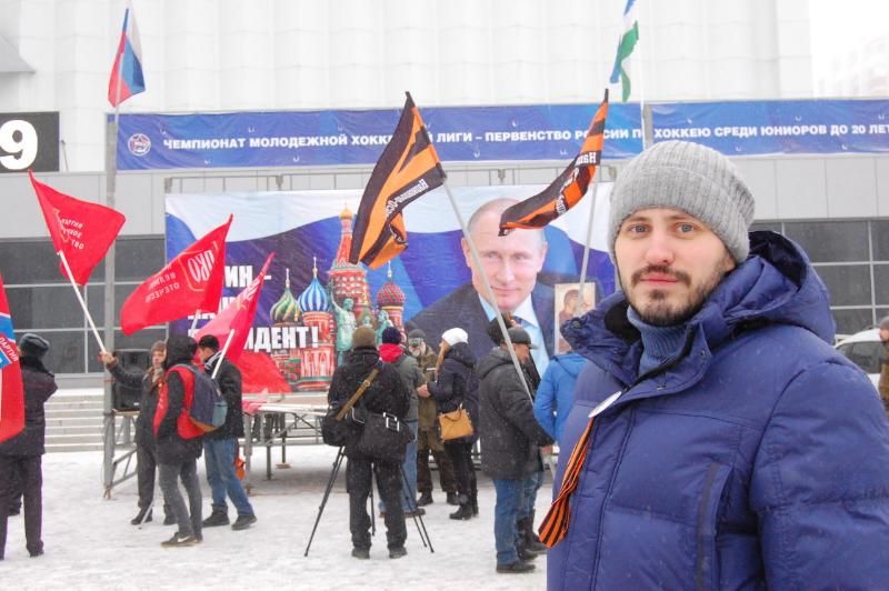 Осторожно, кровь из ушей, – соцсети высмеяли "массовый концерт" в поддержку Путина Осторожно, кровь из ушей, – соцсети высмеяли "массовый концерт" в поддержку Путина