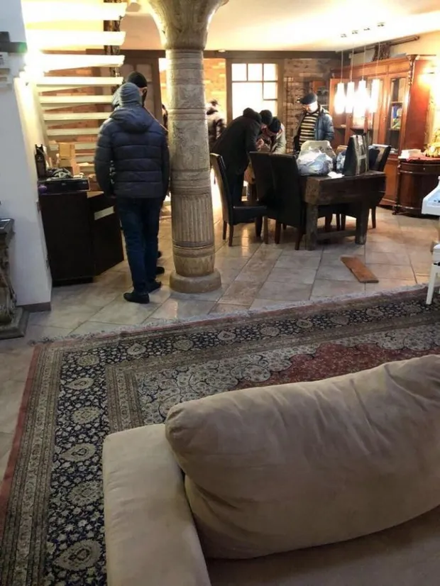 Обшуки у квартирі Саакашвілі Обшуки у квартирі Саакашвілі