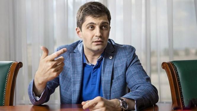 Після "Маршу за імпічмент" Петро Олексійович з'їхав з ґлузду, – соратник Саакашвілі про обшуки