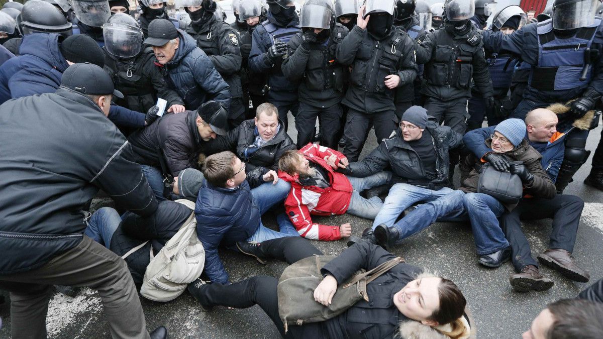 Задержание Саакашвили: в полиции рассказали о нескольких пострадавших Задержание Саакашвили: в полиции рассказали о нескольких пострадавших