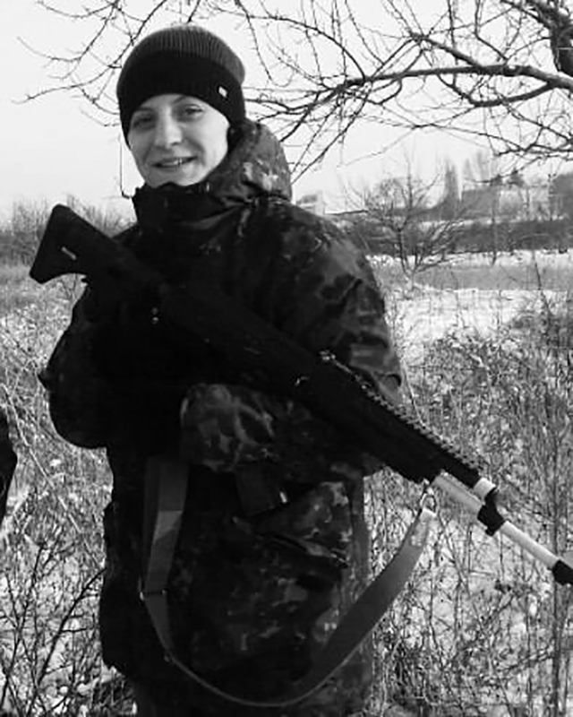 Україна не дає громадянства росіянці, яка воювала за Україну: в Росії їй світить в'язниця Україна не дає громадянства росіянці, яка воювала за Україну: в Росії їй світить в'язниця