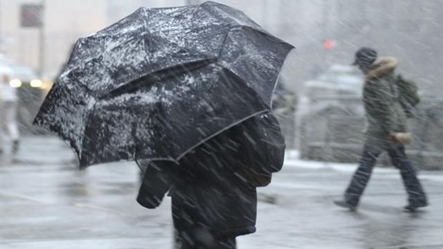 Погода 6 грудня в Україні: дощі, мокрий сніг та слизькі дороги