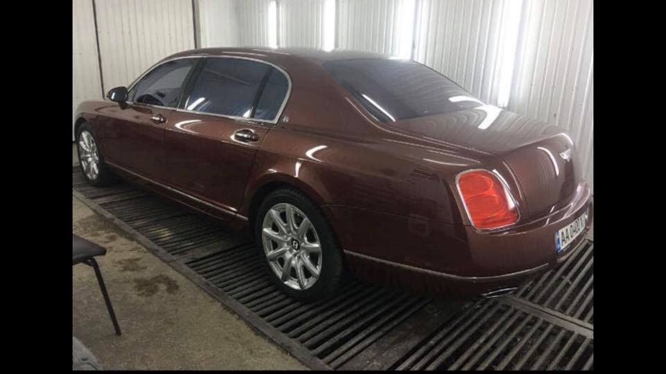 Соратник Саакашвілі купив за гроші Курченка елітне авто – Геращенко Соратник Саакашвілі купив за гроші Курченка елітне авто – Геращенко