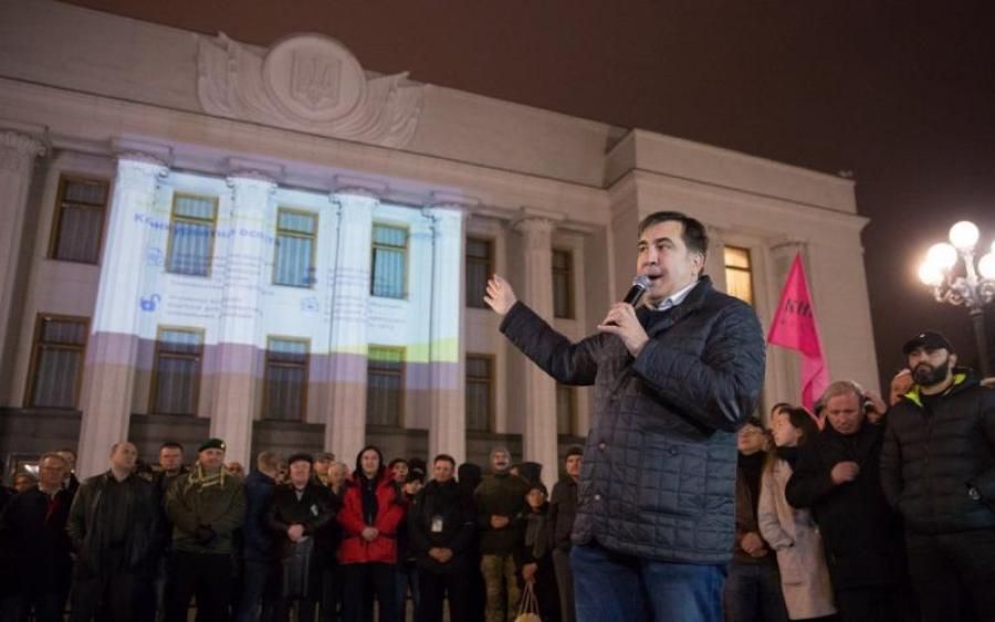 Силовики вяло защищают президента, – эксперт о задержании Саакашвили