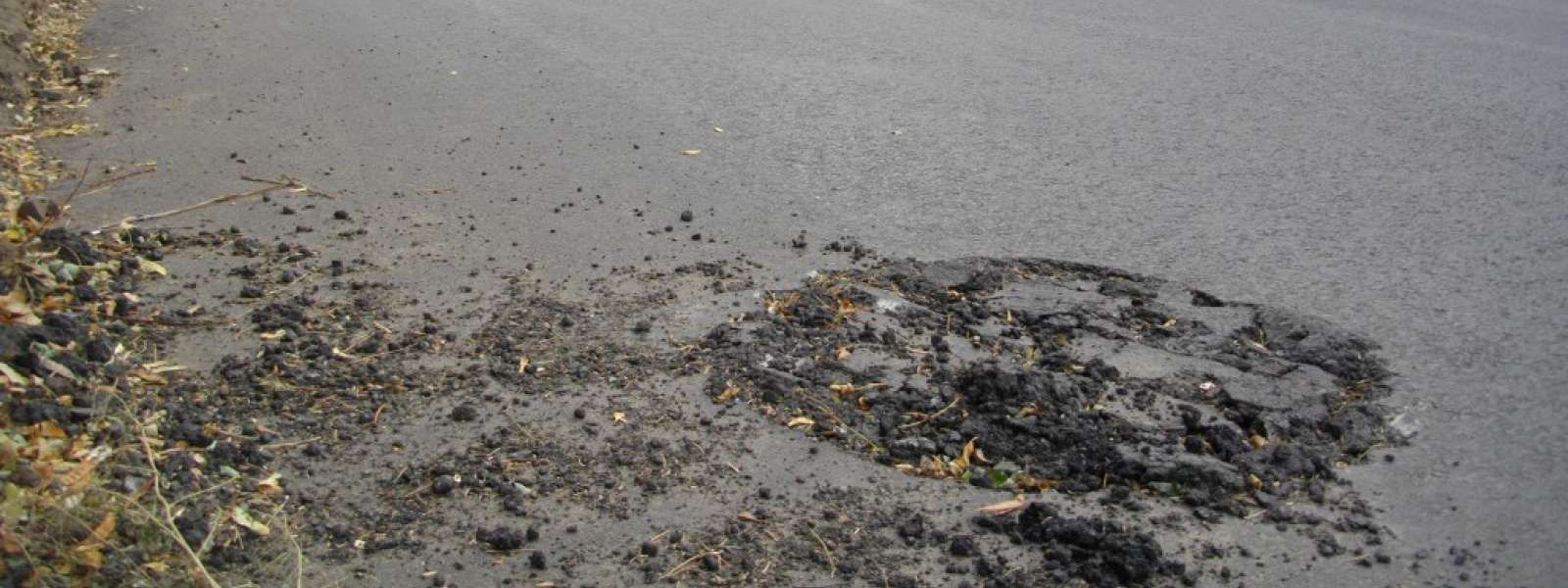 В Славянске произошел возмутительный конфуз во время ремонта дороги В Славянске произошел возмутительный конфуз во время ремонта дороги