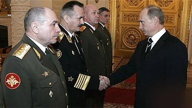 Збитий "Боїнг": на які хитрощі пішли журналісти, аби встановити особу "Дельфіна" Збитий "Боїнг": на які хитрощі пішли журналісти, аби встановити особу "Дельфіна"