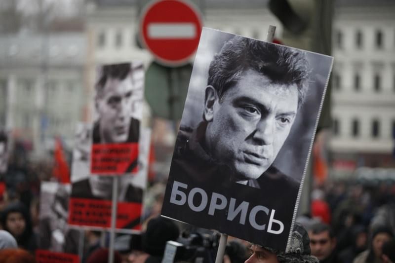 В Киеве появится сквер имени Бориса Немцова возле посольства РФ В Киеве появится сквер имени Бориса Немцова возле посольства РФ