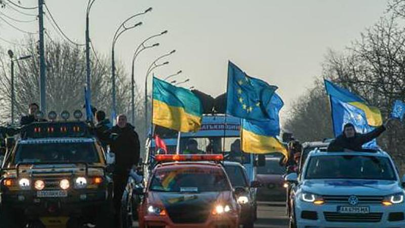 Не Луценко единым: к кому из высокопоставленных чиновников наведывались активисты Автомайдана