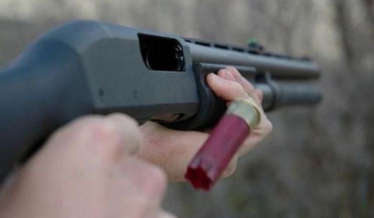 Депутату загрожує до 7 років ув’язнення через стрілянину з рушниці по людях Депутату загрожує до 7 років ув’язнення через стрілянину з рушниці по людях