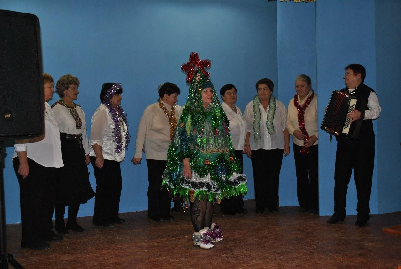 Окупанти у Криму провели конкурс "Леді Зима": епічні фото Окупанти у Криму провели конкурс "Леді Зима": епічні фото