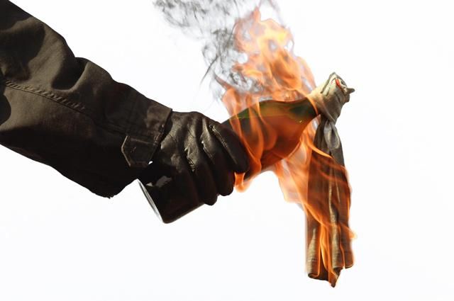 У Швеції підпалили синагогу з людьми всередині У Швеції підпалили синагогу з людьми всередині