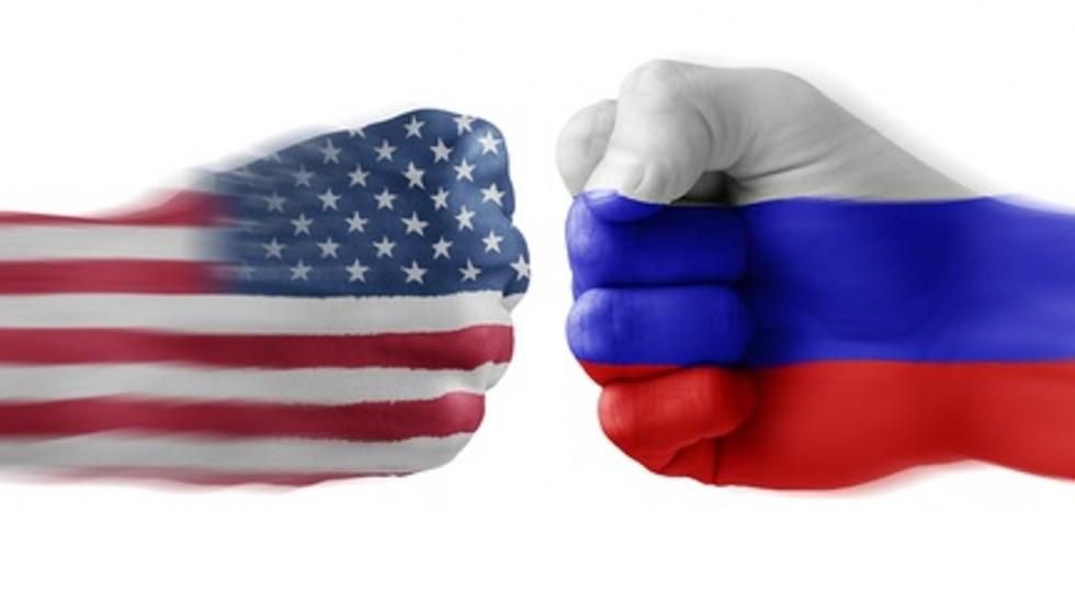 В России враждебно восприняли одобренный Трампом оборонный бюджет США В России враждебно восприняли одобренный Трампом оборонный бюджет США