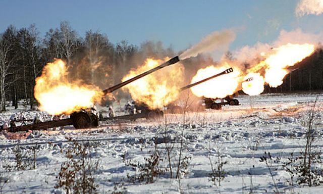 Донецьк потерпає від вечірніх обстрілів із мінометів та артилерії, – ЗМІ