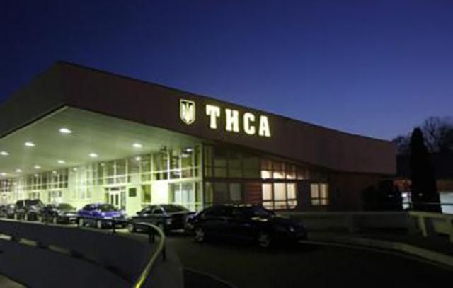 На Закарпатье возле пункта пропуска на границе с Венгрией грузовик переехал мужчину На Закарпатье возле пункта пропуска на границе с Венгрией грузовик переехал мужчину