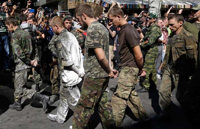 Обмін полоненими на Донбасі: ЗМІ назвали конкретну дату Обмін полоненими на Донбасі: ЗМІ назвали конкретну дату