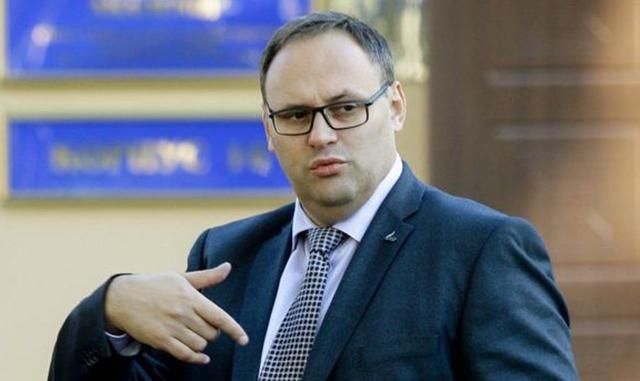 Суд разрешил Каськиву выехать за границу и вернул паспорта Суд разрешил Каськиву выехать за границу и вернул паспорта