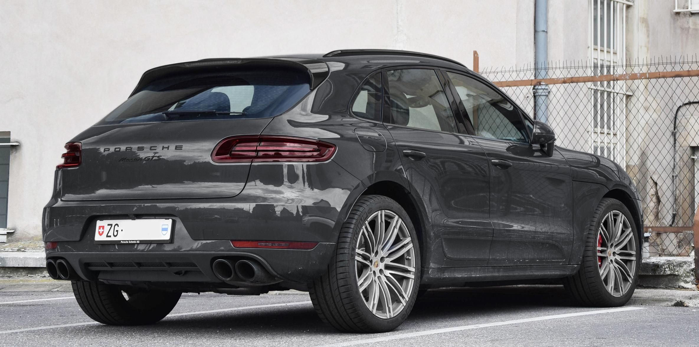 Porsche Cayenne и Macan получат версии купе Porsche Cayenne и Macan получат версии купе