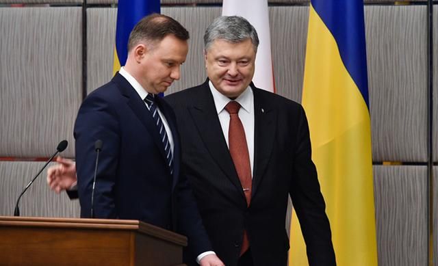 Польша может начать поставки сжиженного газа в Украину Польша может начать поставки сжиженного газа в Украину