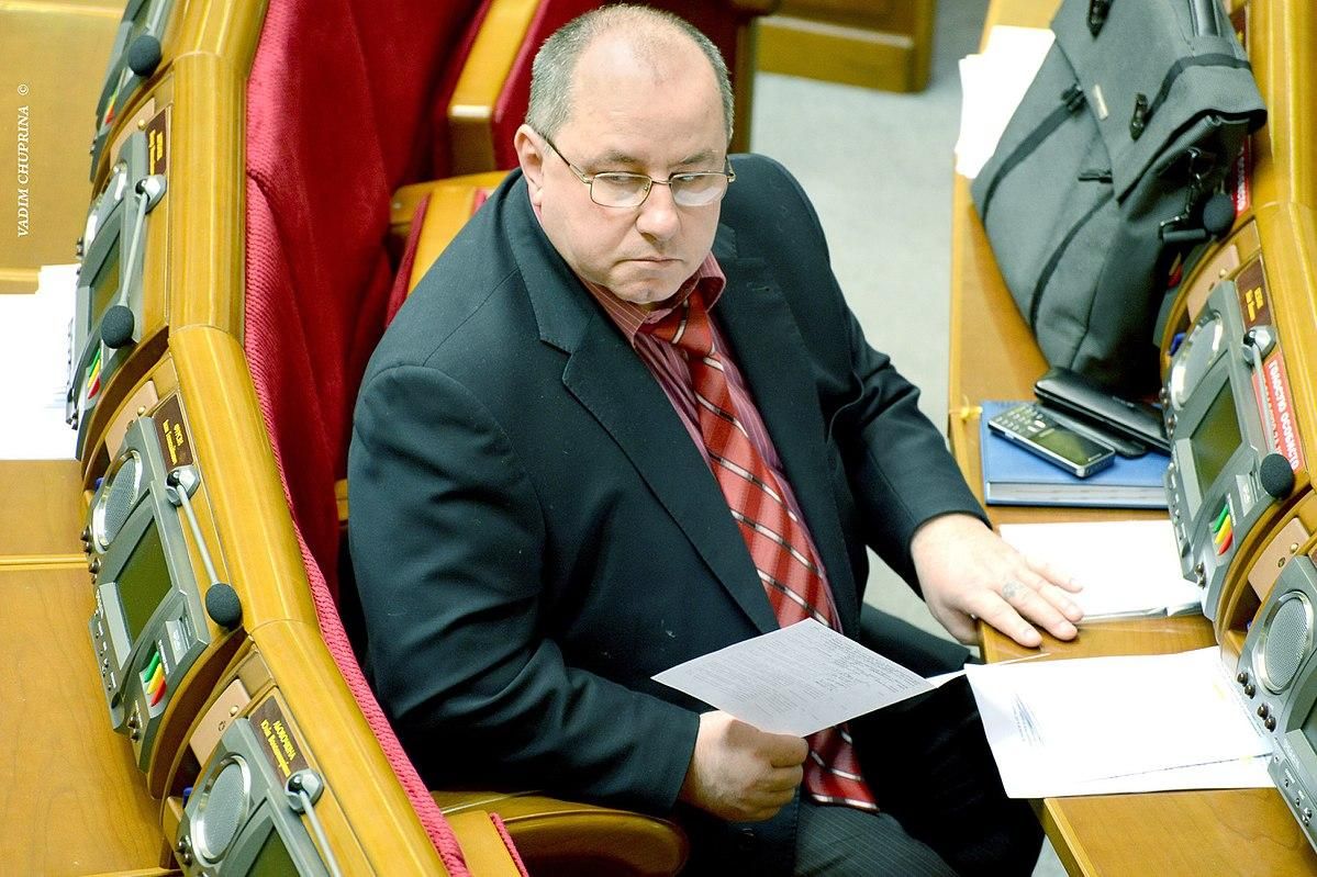 Помічника народного депутата України пограбували у Києві Помічника народного депутата України пограбували у Києві