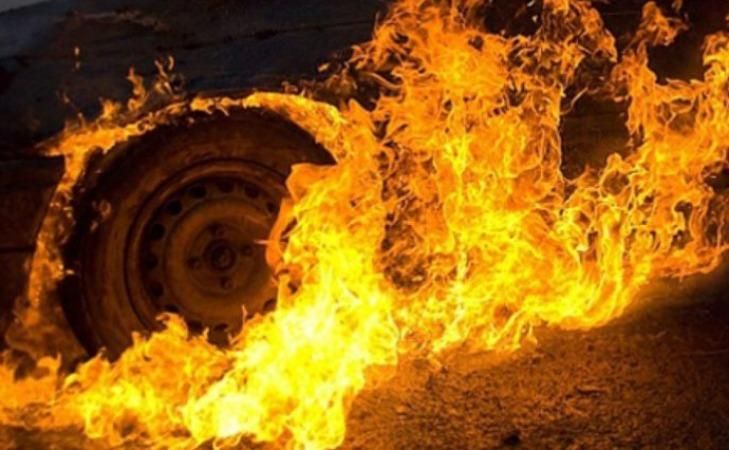 Біля кордону з Польщею на Львівщині горіла вантажівка Біля кордону з Польщею на Львівщині горіла вантажівка