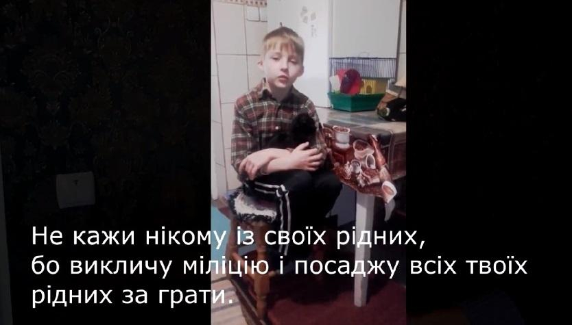 На Закарпатье директриса избила ребенка до крови и приказала молчать: видео