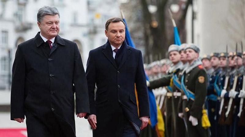 Порошенко заявил, кто заинтересован в исторических конфликтах между Украиной и Польшей