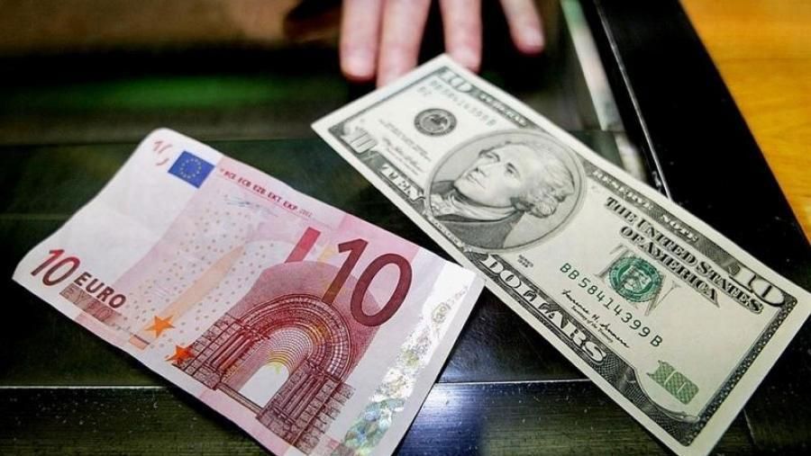 Наличный курс валют на 13-12-2017: курс доллара и евро