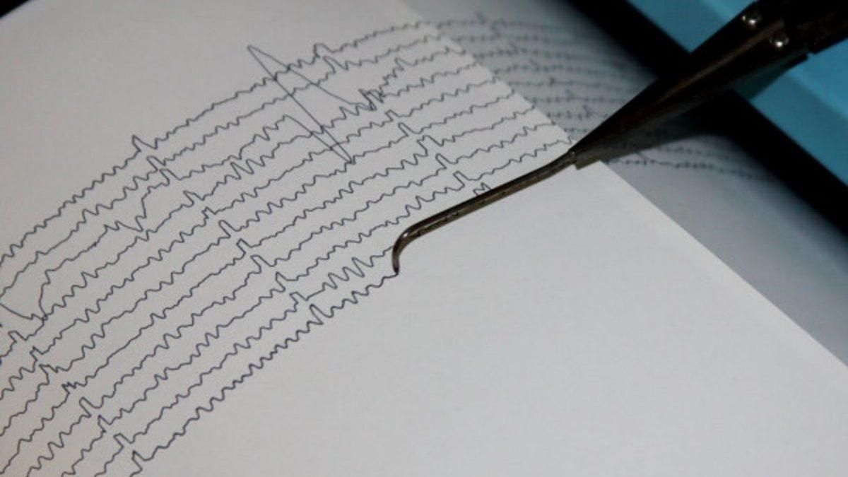 У Антарктиды произошло мощное землетрясение У Антарктиды произошло мощное землетрясение