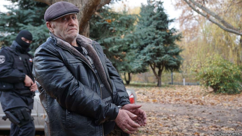 Из СИЗО в реанимацию: задержанный в Крыму активиста госпитализировали в тяжелом состоянии Из СИЗО в реанимацию: задержанный в Крыму активиста госпитализировали в тяжелом состоянии