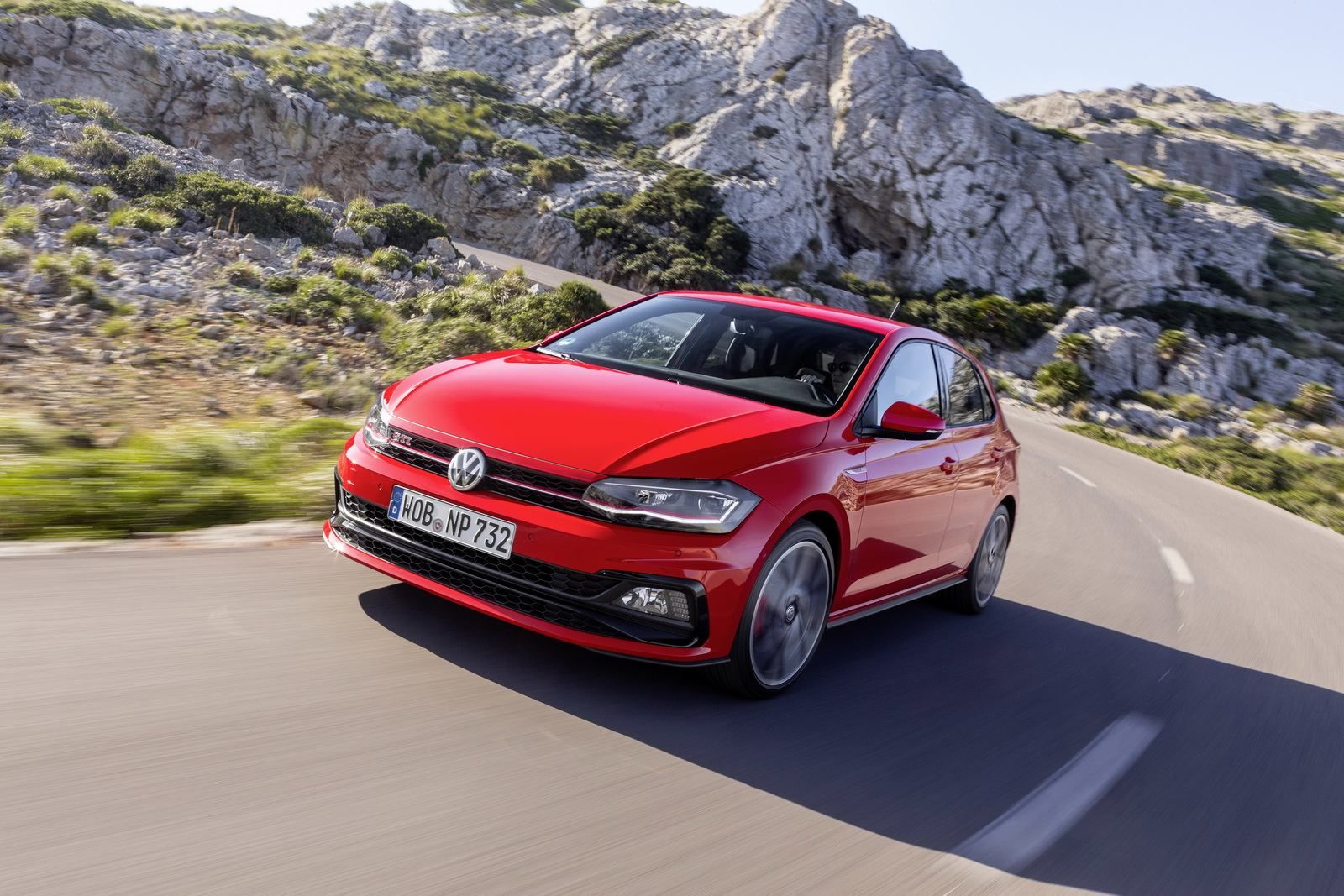 Гаряча версія Volkswagen Polo надійшла в продаж Гаряча версія Volkswagen Polo надійшла в продаж