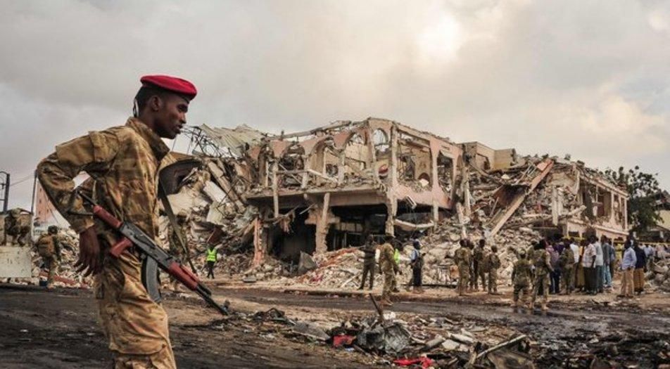 В Сомали взорвали полицейскую академию: есть погибшие