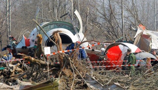 Росія приховує ключових свідків Смоленської катастрофи, – МЗС Польщі