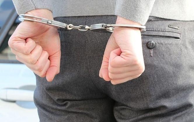 В Одессе отец зарезал сына в день его рождения В Одессе отец зарезал сына в день его рождения