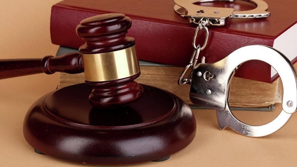 "Військовий суд ЛНР" посадив на 12 років чоловіка за українську пісню "Військовий суд ЛНР" посадив на 12 років чоловіка за українську пісню