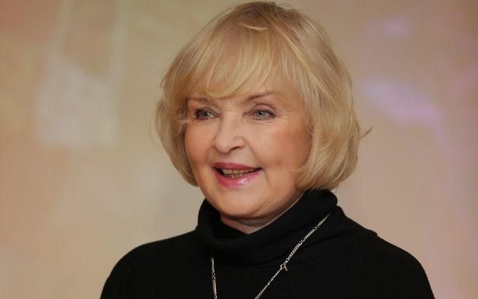 Порошенко призначив Аду Роговцеву на культурну посаду Порошенко призначив Аду Роговцеву на культурну посаду