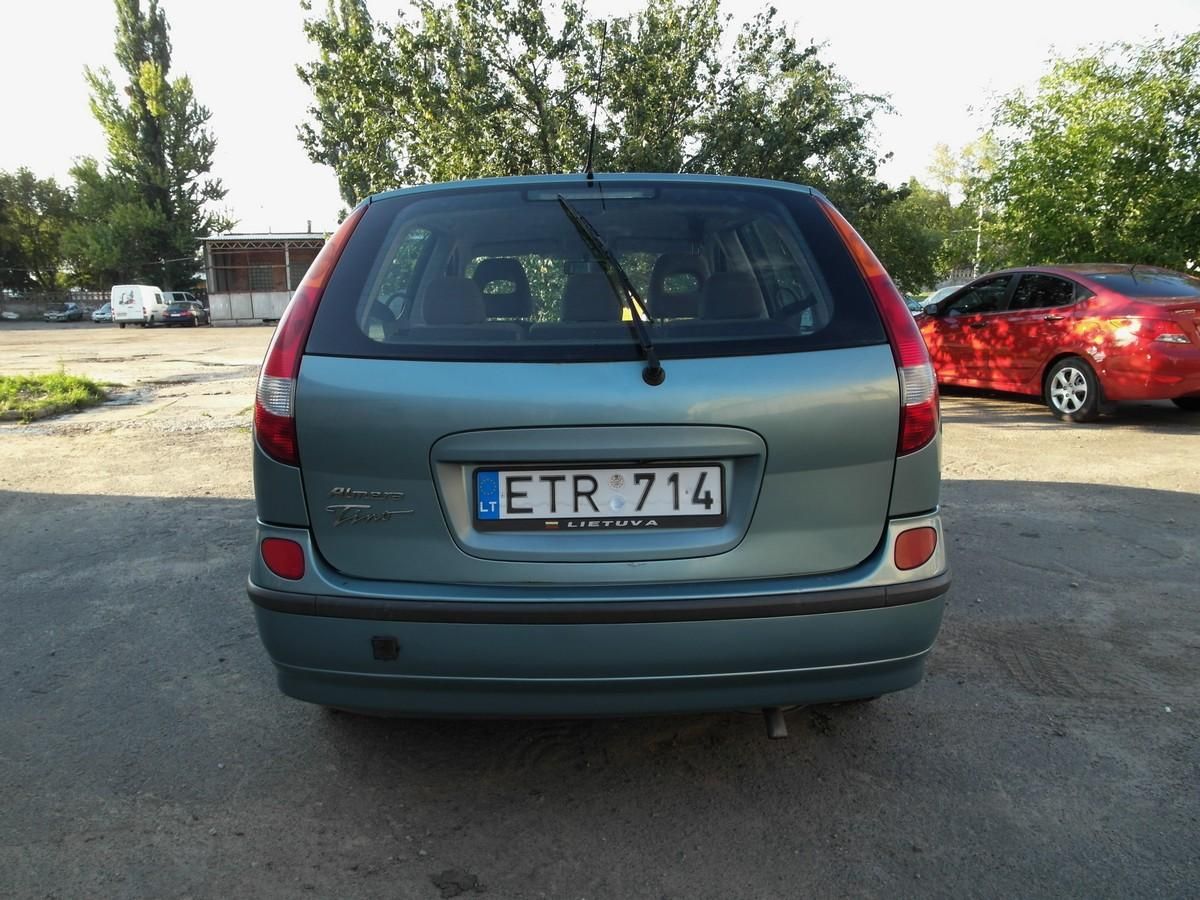 Чиновники массово пересаживаются на "евробляхи" Чиновники массово пересаживаются на "евробляхи"