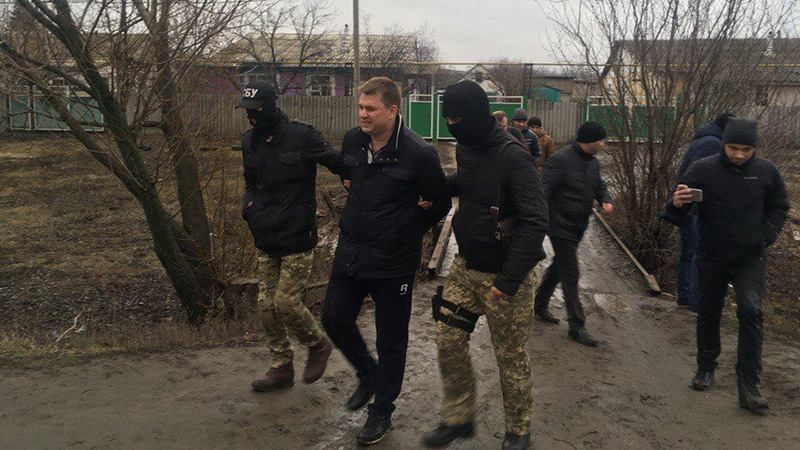 На Донбассе задержали пророссийского экс-депутата от партии "Видродження"